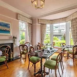 Pensionat Oakfold House 4*