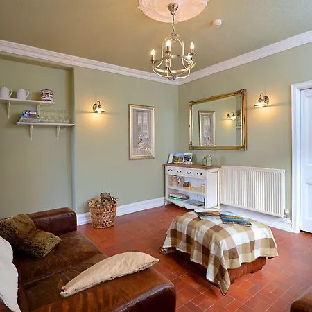 Konukevi Oakfold House Bowness-on-Windermere