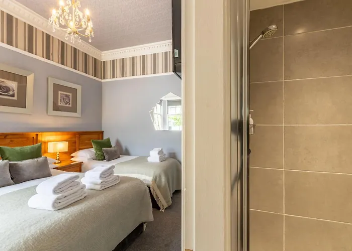 Affittacamere Oakfold House 4*