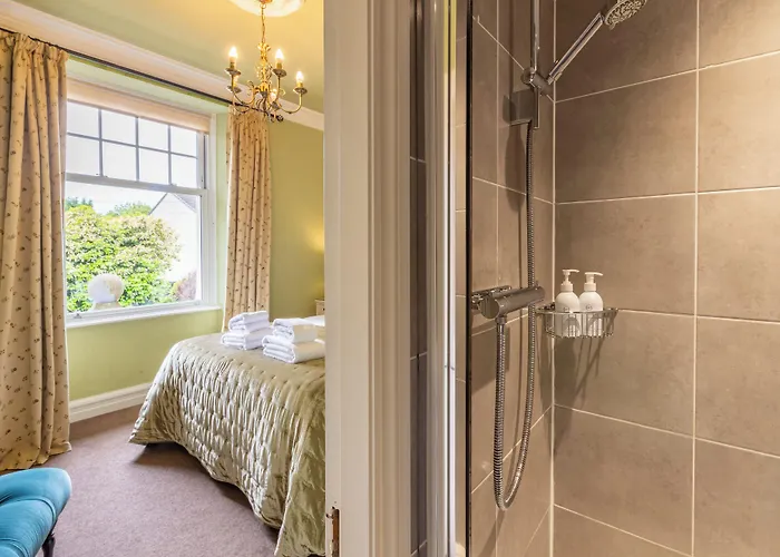 Oakfold House Affittacamere 4*