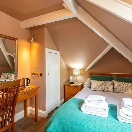 Guest house Oakfold House