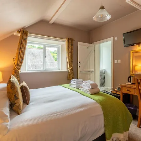 Guest house Oakfold House